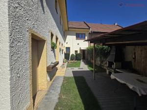 Prodej činžovního domu, Radvanice, 179 m2