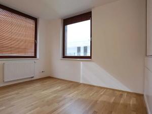 Pronájem bytu 3+kk, Praha - Veleslavín, Pod dvorem, 70 m2