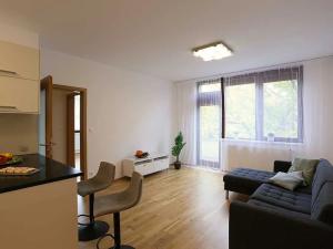 Pronájem bytu 3+kk, Praha - Veleslavín, Pod dvorem, 70 m2