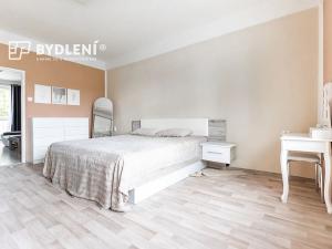 Pronájem bytu 2+1, Teplice, Buzulucká, 57 m2