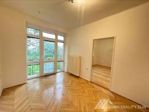 Pronájem bytu 2+1, Zlín, Školní, 50 m2