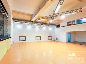 Pronájem komerční nemovitosti, Kolín, Husovo náměstí, 300 m2