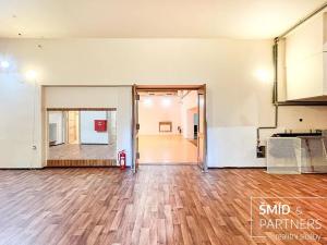 Pronájem komerční nemovitosti, Kolín, Husovo náměstí, 300 m2