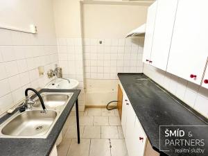 Pronájem komerční nemovitosti, Kolín, Husovo náměstí, 300 m2