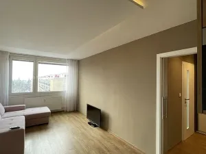 Pronájem bytu 2+kk, Praha - Střížkov, Vysočanská, 44 m2