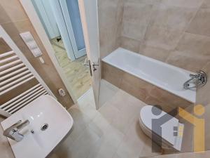 Pronájem bytu 2+kk, Praha - Háje, Jurkovičova, 46 m2