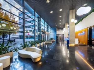 Pronájem kanceláře, Praha - Smíchov, Radlická, 2350 m2