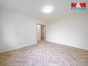 Prodej bytu 3+1, Kadaň, Komenského, 76 m2