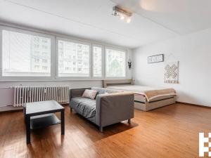 Prodej bytu 1+kk, Praha - Chodov, Ke Kateřinkám, 42 m2