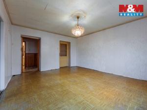 Prodej bytu 2+1, Ostrov, Jungmannova, 56 m2