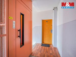 Prodej bytu 3+1, Klatovy - Klatovy III, Pod Hůrkou, 66 m2