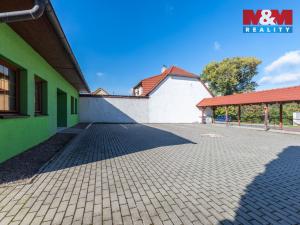 Prodej obchodního prostoru, Velká nad Veličkou, 187 m2