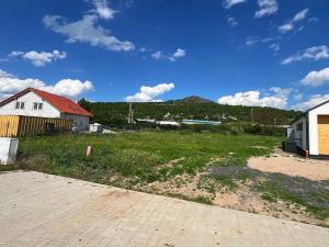 Prodej pozemku, Píšťany, 852 m2