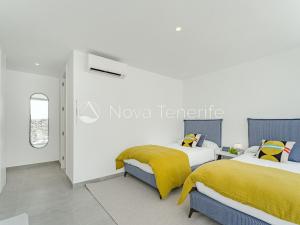 Prodej domu, Adeje, Tenerife, Španělsko, 197 m2