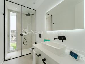 Prodej domu, Adeje, Tenerife, Španělsko, 197 m2