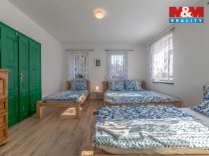 Prodej rodinného domu, Staré Křečany - Brtníky, 310 m2