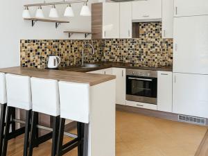 Pronájem bytu 2+kk, Praha - Zličín, Sazovická, 65 m2