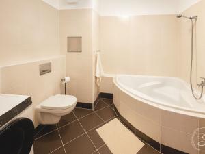 Pronájem bytu 2+kk, Praha - Zličín, Sazovická, 65 m2