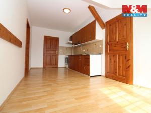 Prodej bytu 2+1, Nový Bor - Arnultovice, Gen. Svobody, 92 m2
