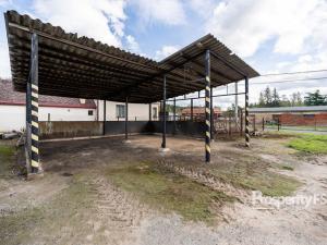 Prodej kanceláře, Okna, 475 m2