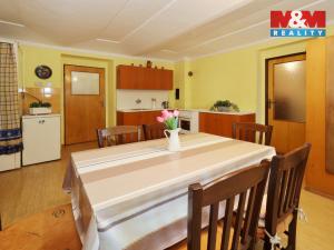 Prodej rodinného domu, Jilem, 209 m2