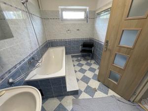 Pronájem rodinného domu, Praha - Zličín, Tylovická, 69 m2