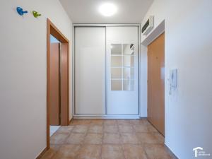 Prodej bytu 2+kk, Pardubice - Nemošice, Nemošická, 60 m2