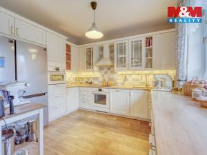 Prodej rodinného domu, Karlovy Vary - Stará Role, Nerudova, 151 m2