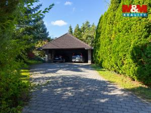 Prodej rodinného domu, Hradčany, Luční, 377 m2