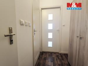Prodej bytu 1+kk, Karviná - Hranice, Čsl. armády, 32 m2