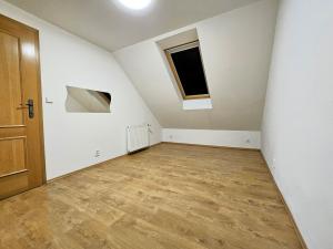 Pronájem bytu 3+1, Liberec - Liberec II-Nové Město, Okružní, 95 m2