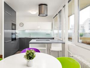 Prodej bytu 3+kk, Praha - Žižkov, U kněžské louky, 67 m2