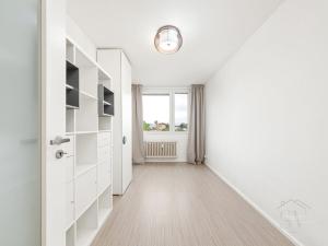 Prodej bytu 3+kk, Praha - Žižkov, U kněžské louky, 67 m2