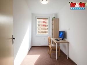 Prodej bytu 3+1, Písek - Pražské Předměstí, Na Pěníku, 65 m2
