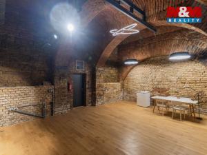 Prodej komerční nemovitosti, Kroměříž, Tovačovského, 43 m2