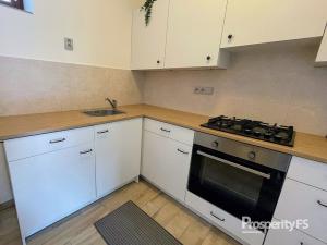 Pronájem bytu 3+1, Stochov, Osvobození, 103 m2