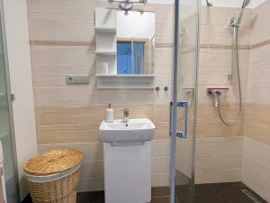 Pronájem bytu 3+1, Stochov, Osvobození, 103 m2