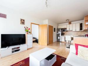 Prodej bytu 3+kk, Líšnice, 68 m2