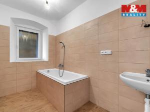 Prodej bytu 3+kk, Miletín, Komenského, 76 m2