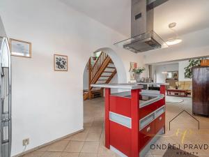 Prodej rodinného domu, Lety, Sokolská, 265 m2