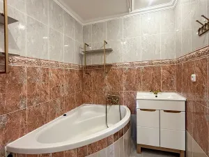 Pronájem bytu 4+1, Chomutov, Hutnická, 88 m2