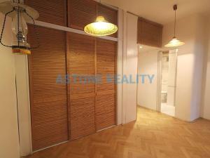 Pronájem bytu 2+kk, Praha - Břevnov, Junácká, 56 m2