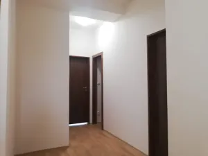 Pronájem bytu 3+kk, Praha - Strašnice, Černokostelecká, 71 m2