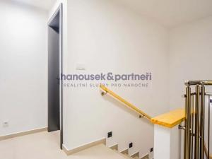 Prodej bytu 4+kk, Volary, 111 m2