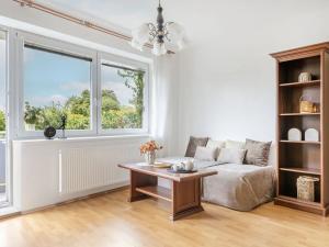 Prodej bytu 1+kk, Praha - Dolní Měcholupy, V osikách, 40 m2