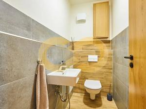 Prodej bytu 3+kk, Praha - Dolní Měcholupy, Honzíkova, 86 m2