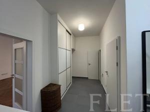 Pronájem bytu 3+kk, Praha - Podolí, Dvorecké náměstí, 93 m2
