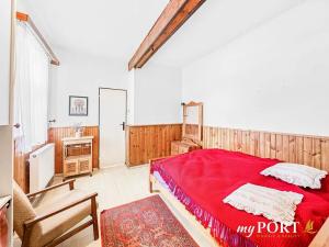 Prodej rodinného domu, Kostelec, 200 m2