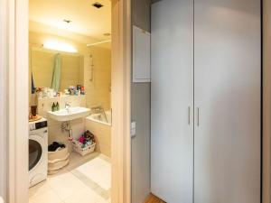 Pronájem bytu 2+kk, Praha - Karlín, Rohanské nábřeží, 57 m2