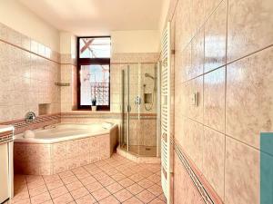 Pronájem bytu 4+kk, Kroměříž, Vrchlického, 130 m2